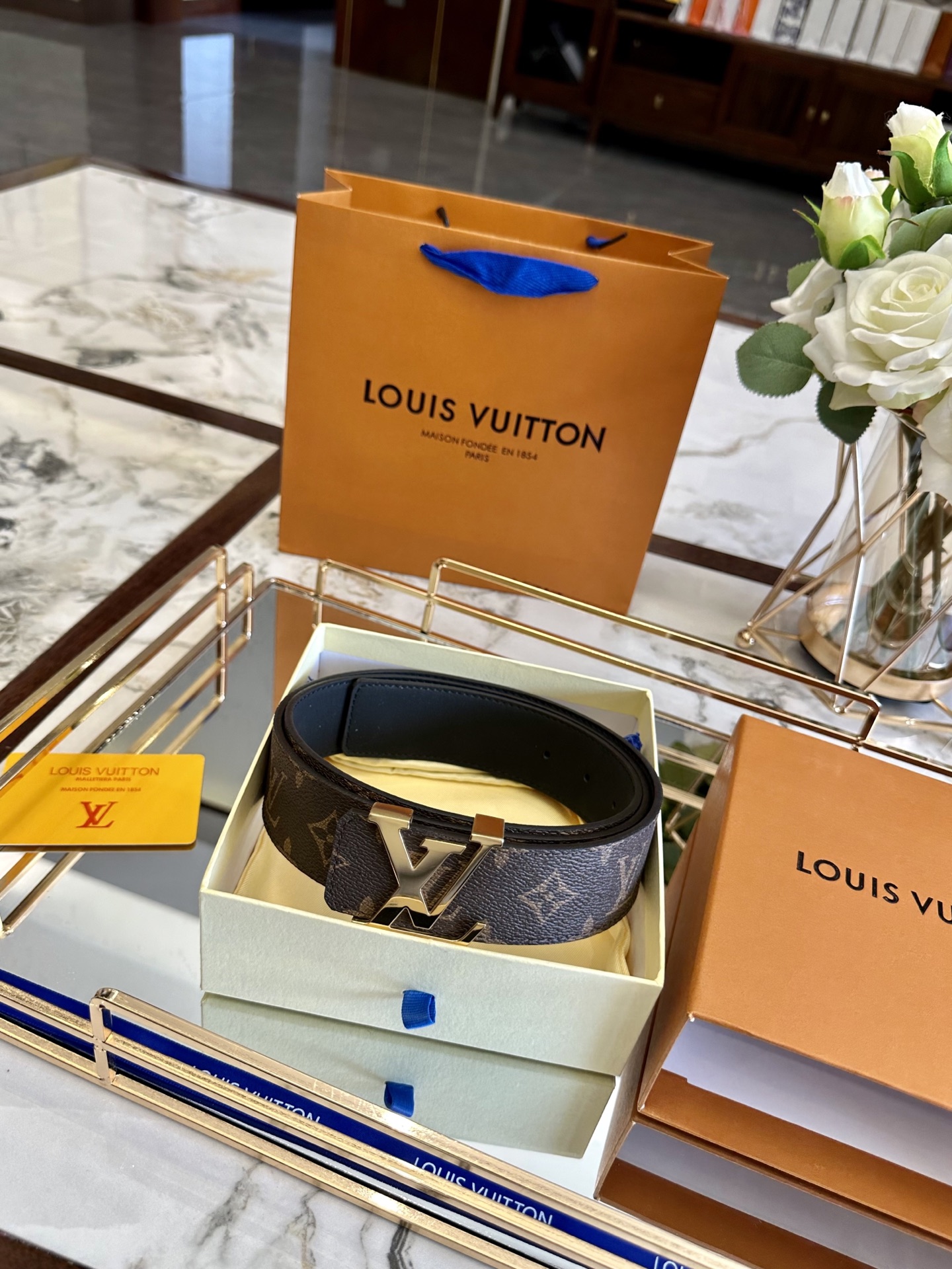 LV belt model 08